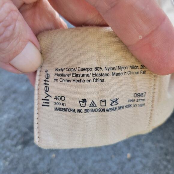 New Lilyette Minimizer Bra 40D Unlined Cups Underwire Adjustable Straps - Picture 4 of 5